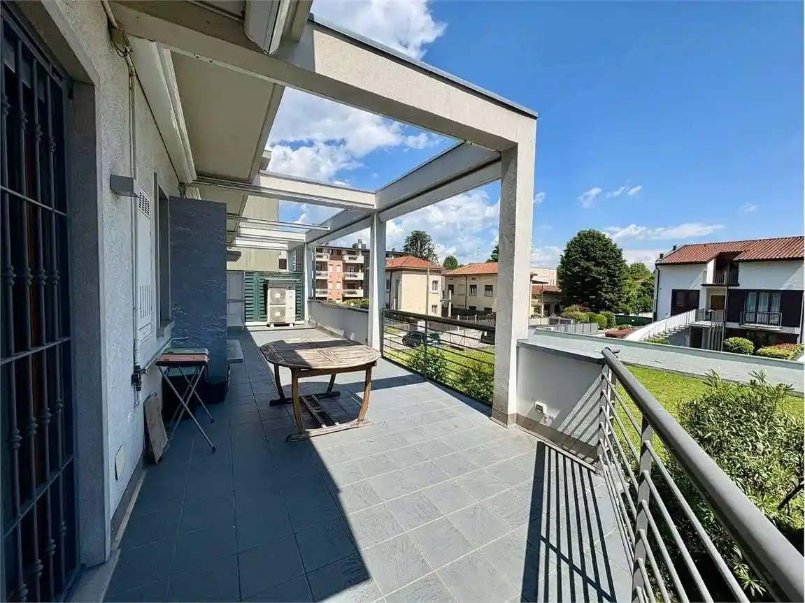 Appartamento in vendita a Meda