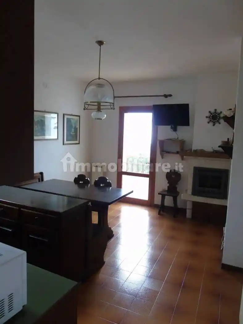 Appartamento Circonvallazione Monte Baldo 18, Centro, Erbezzo - foto 3