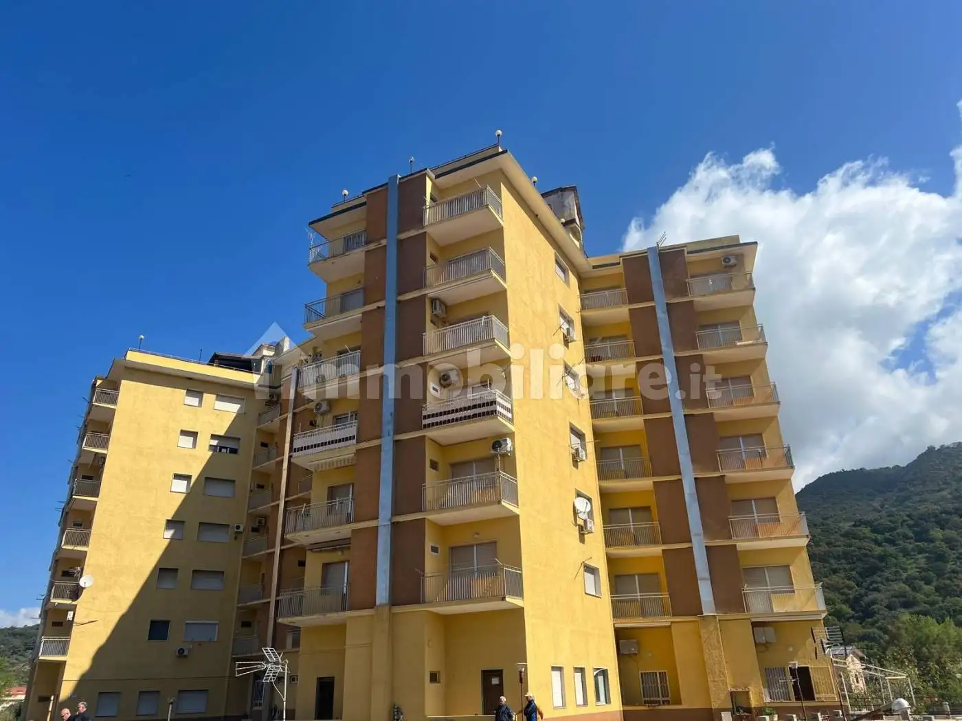 Appartamento in vendita a Falerna