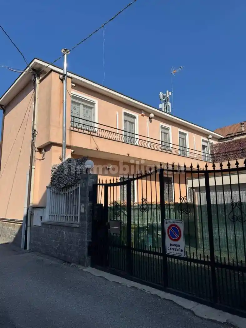 Villa in vendita a Settimo Torinese