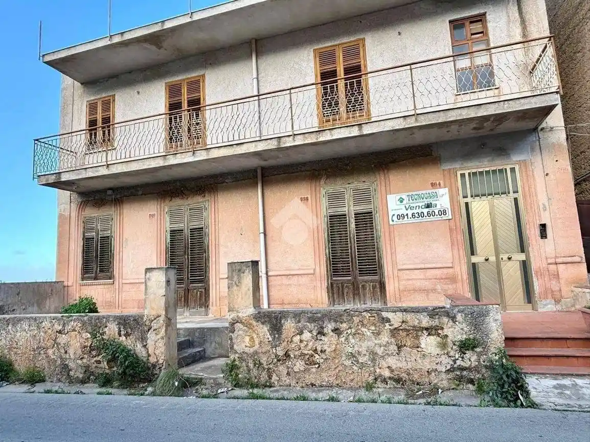 Appartamento in vendita a Palermo