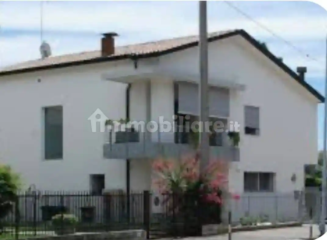 Villa in vendita a Pesaro