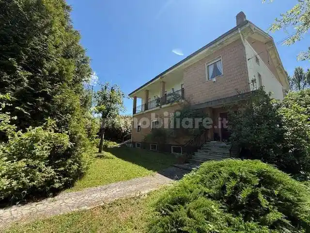 Casa indipendente in vendita a Acqui Terme