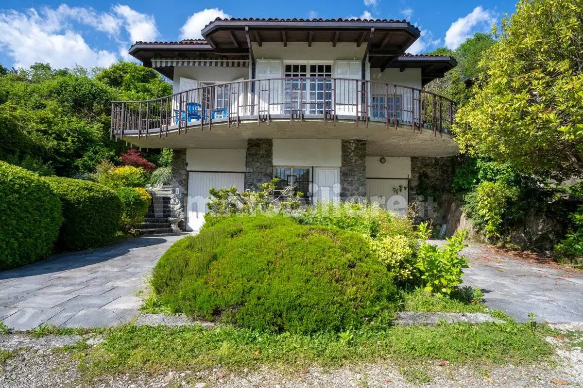 Villa in vendita a Mergozzo