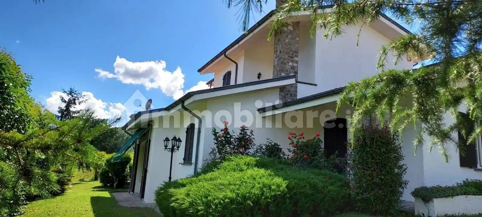 Villa in vendita a Borgo Val di Taro