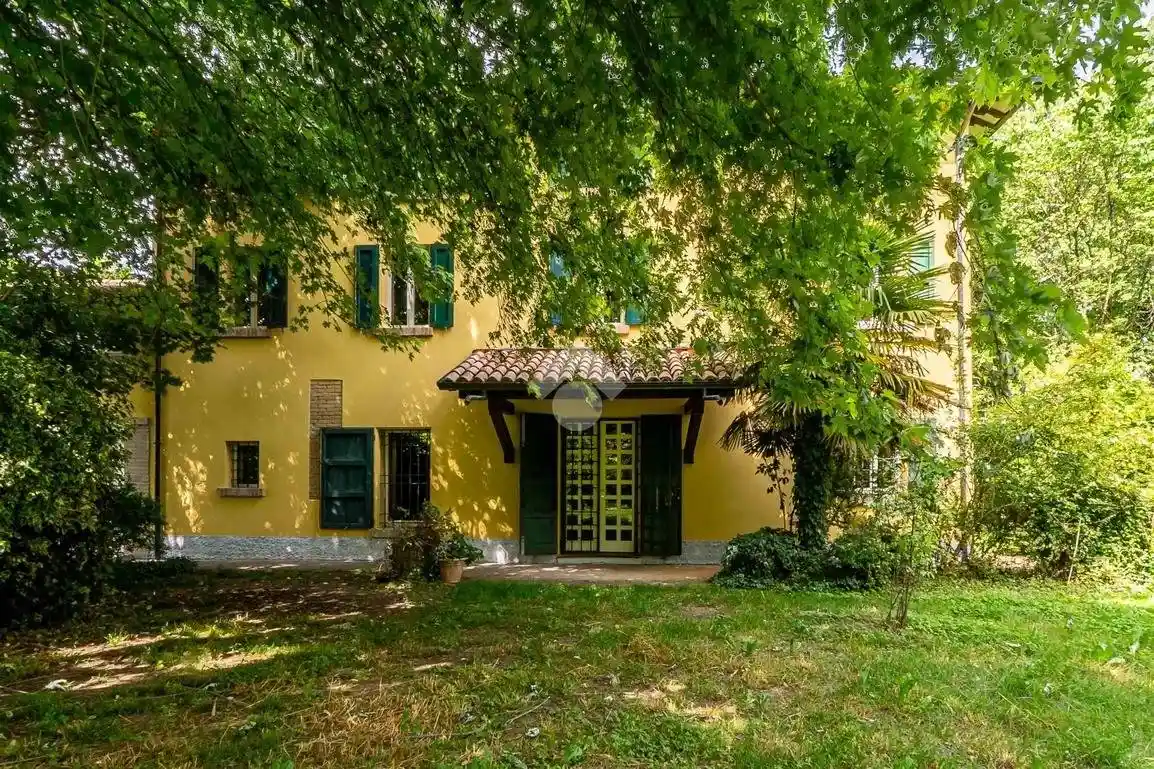 Rustico - Casale in vendita a Quattro Castella