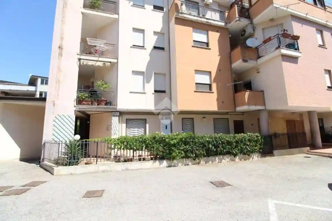 Trilocale via Trento 12, Settimo, Montalto Uffugo - foto 4