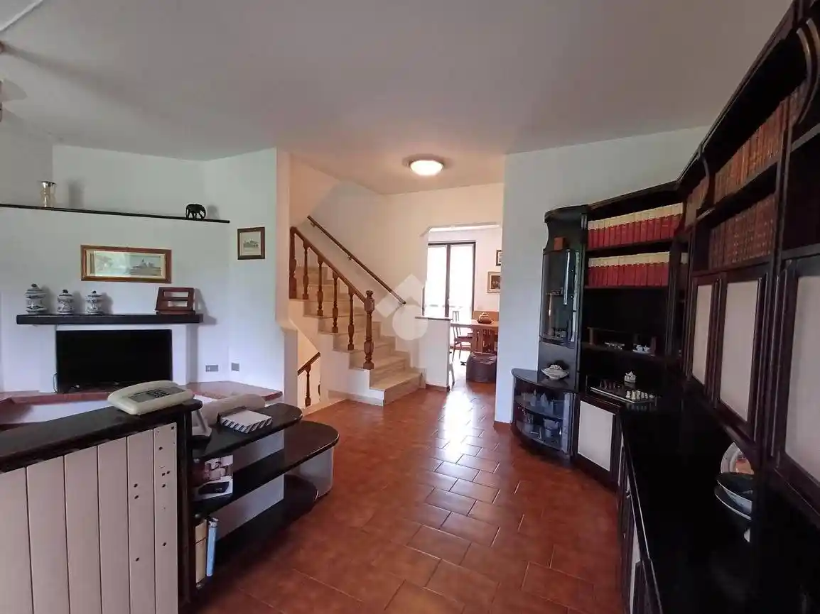 Villa a schiera via Aldo Moro, Centro, Imbersago - foto 3