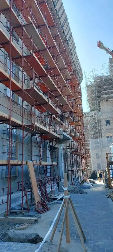 Palazzo - Edificio in vendita a San Giuliano Milanese