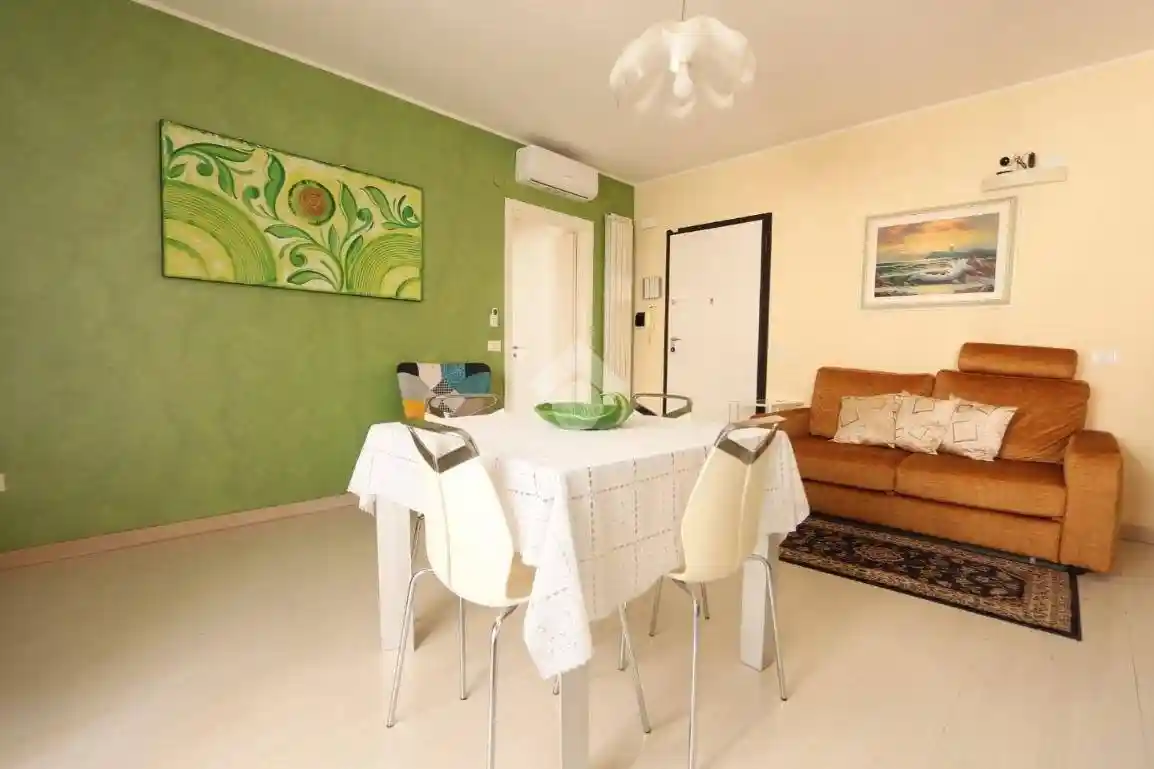 Trilocale via Gorizia 48, Centro, Alba Adriatica - foto 4