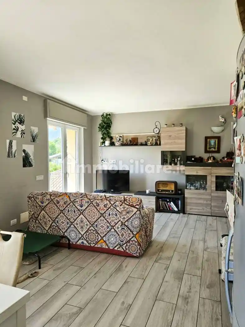 Casa indipendente in vendita a Mergozzo