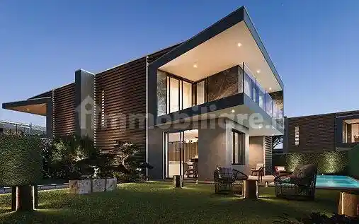 Villa in vendita a Carate Brianza