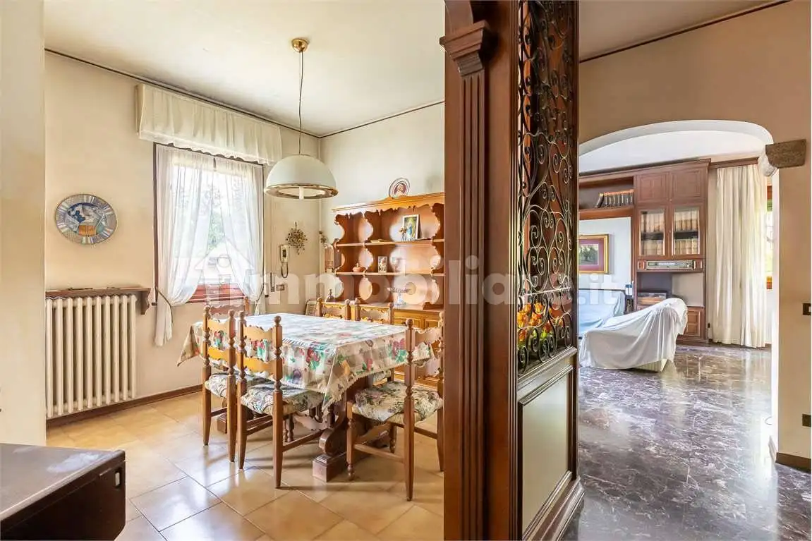 Villa unifamiliare via Municipio, Centro, Anzano del Parco - foto 3