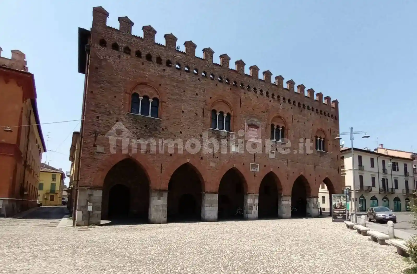 Appartamento in vendita a Cremona