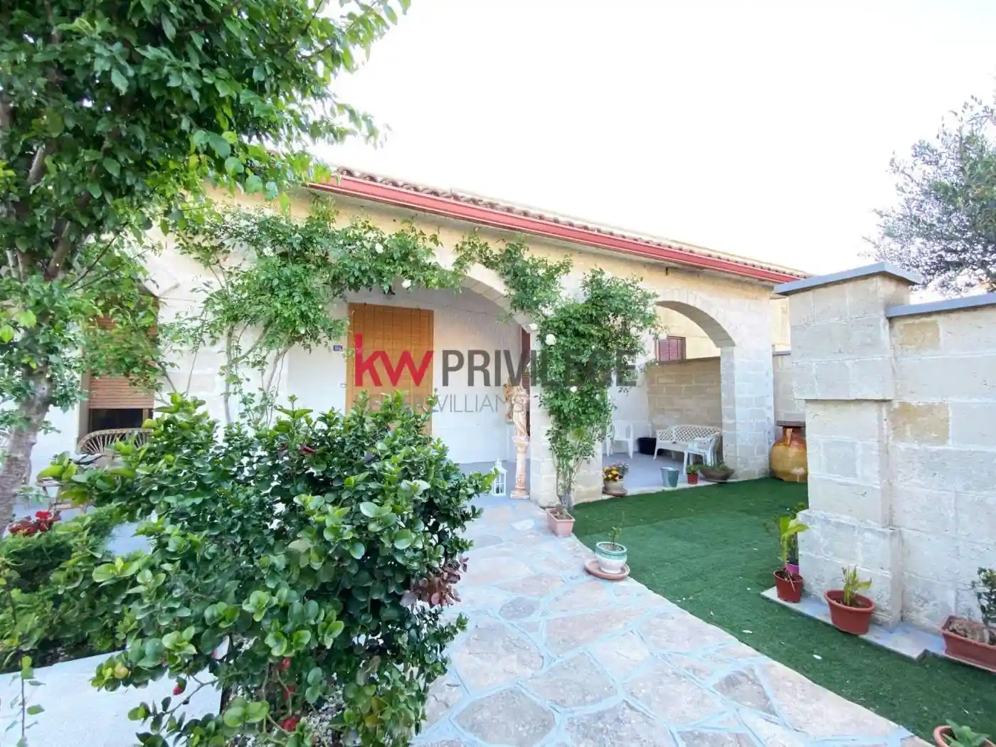 Villa in vendita a San Donaci