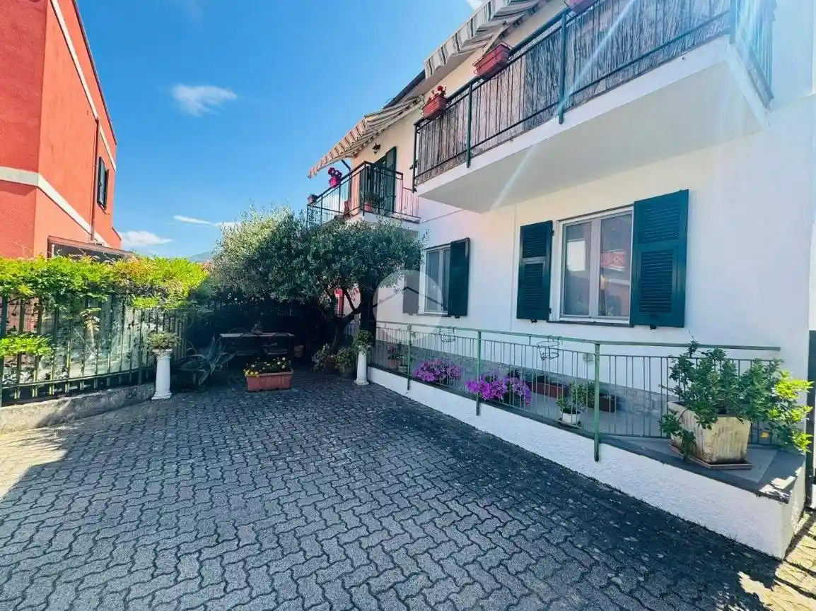 Appartamento in vendita a Sestri Levante