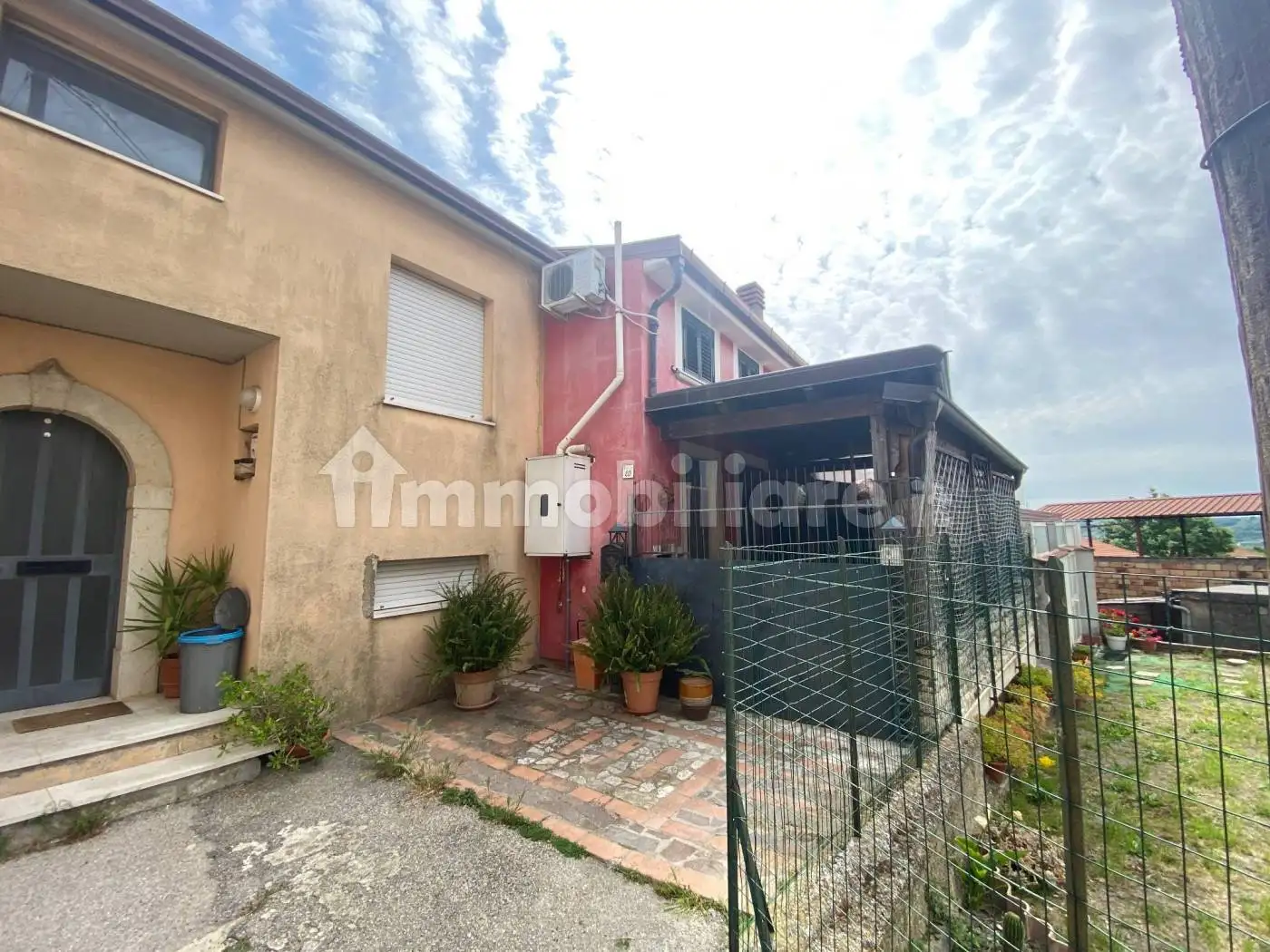 Casa indipendente in vendita a Fragneto l'Abate