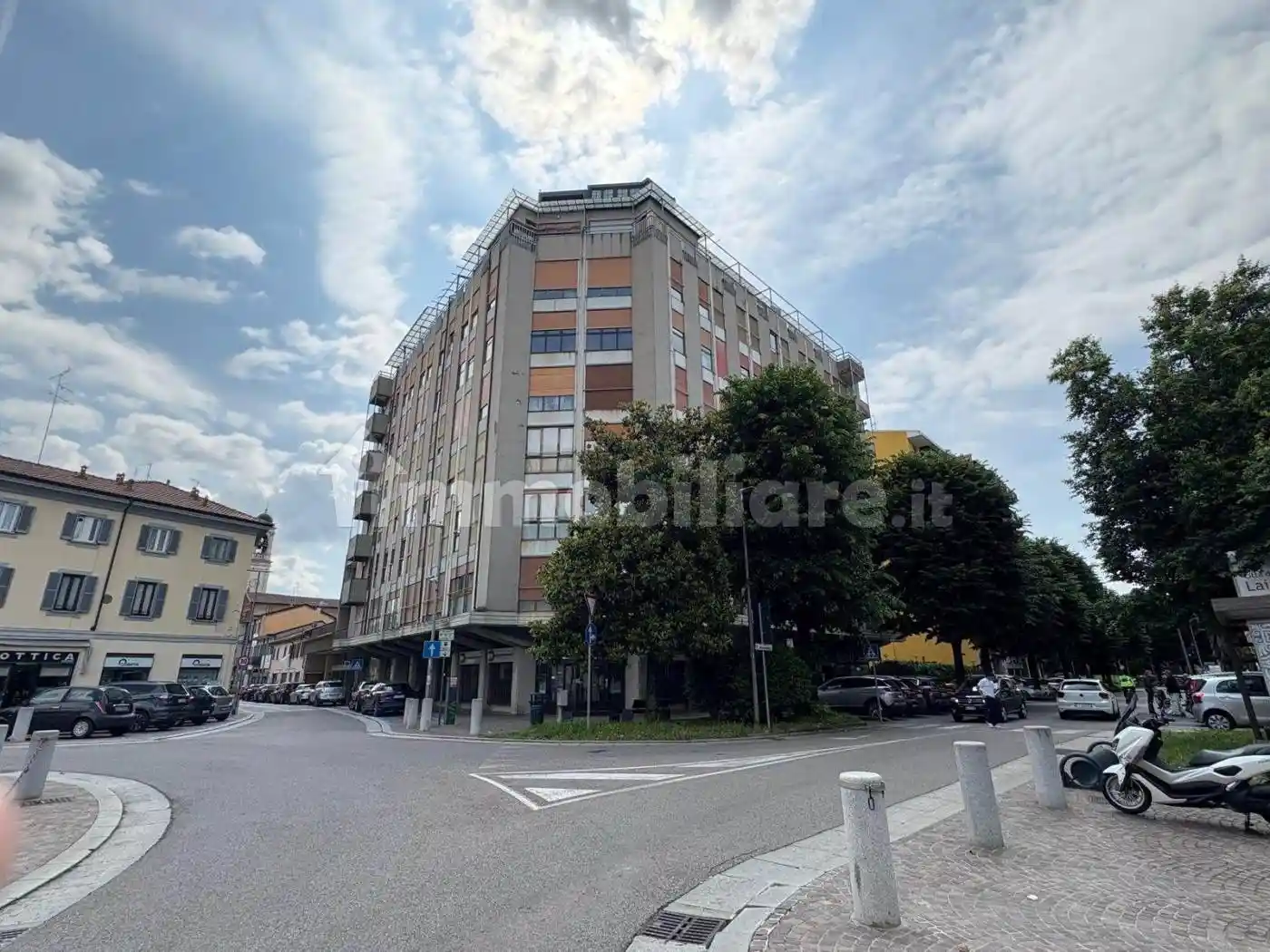 Appartamento in vendita a Lainate