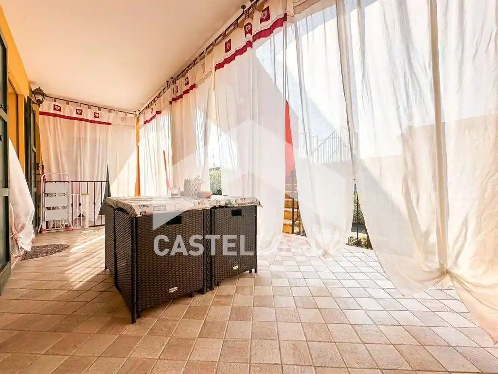 Appartamento in vendita a Desenzano del Garda