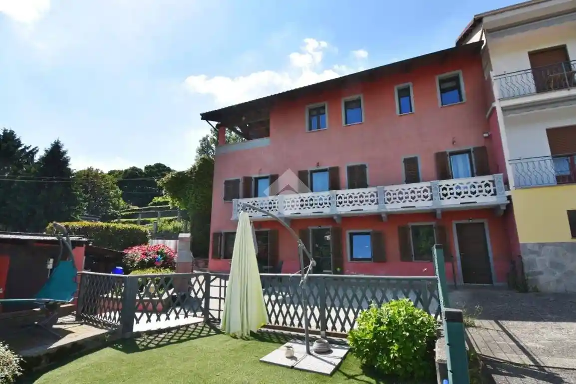 Casa indipendente in vendita a Ivrea