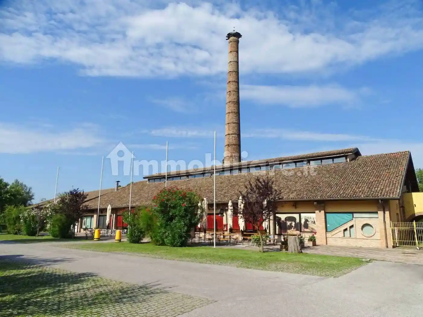 Palazzo - Edificio in vendita a Porto Viro