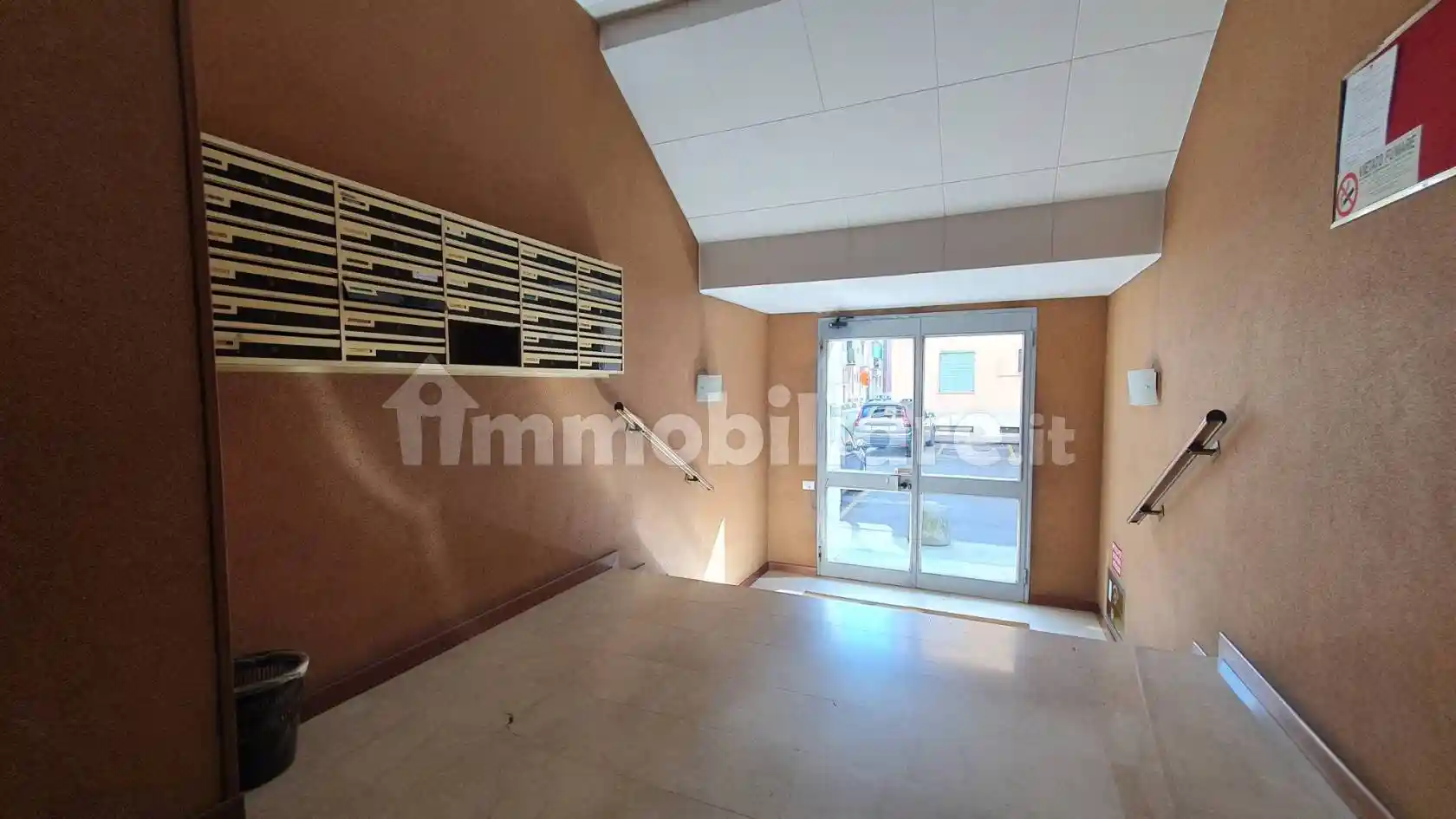 Trilocale via Mar Nero 12, Bisceglie, Milano - foto 3