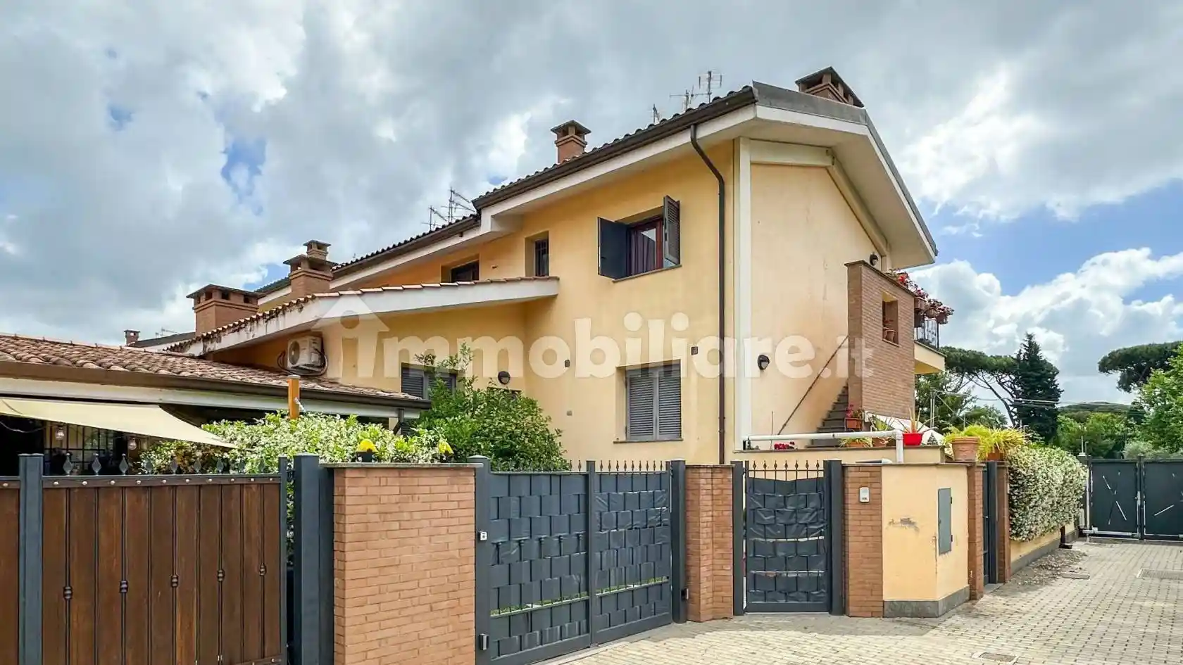 Trilocale via Pietro Castrucci, Infernetto, Roma - foto 2