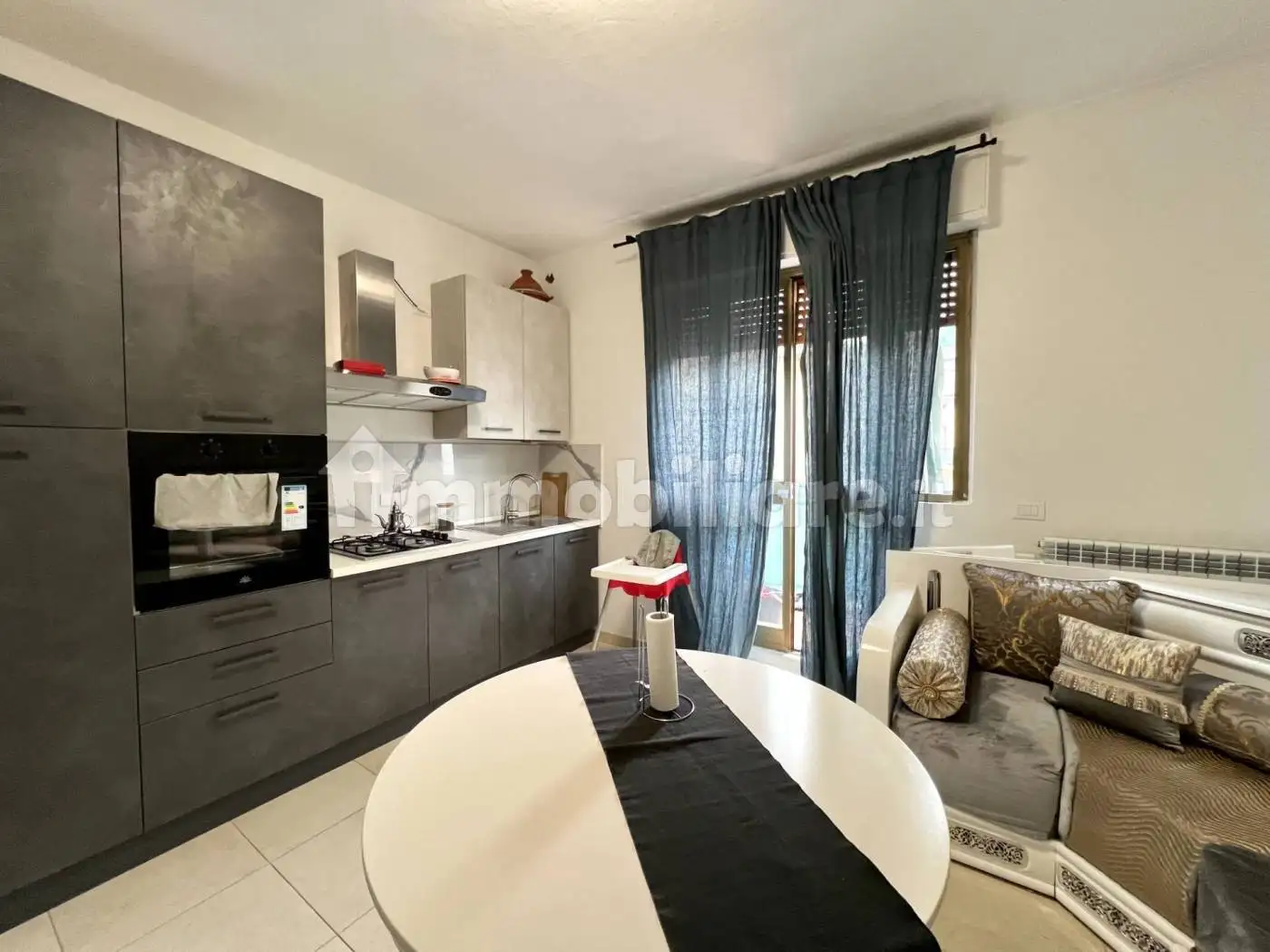 Bilocale via Vittorio Veneto, Centro, Cene - foto 3