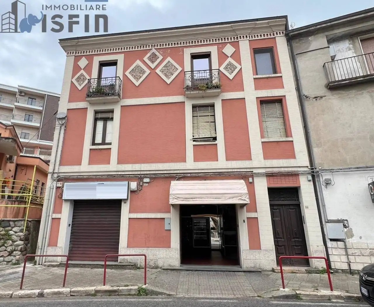 Appartamento in vendita a Rogliano