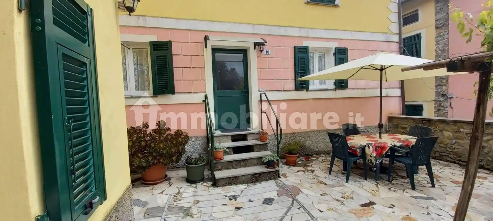 Appartamento in vendita a Beverino