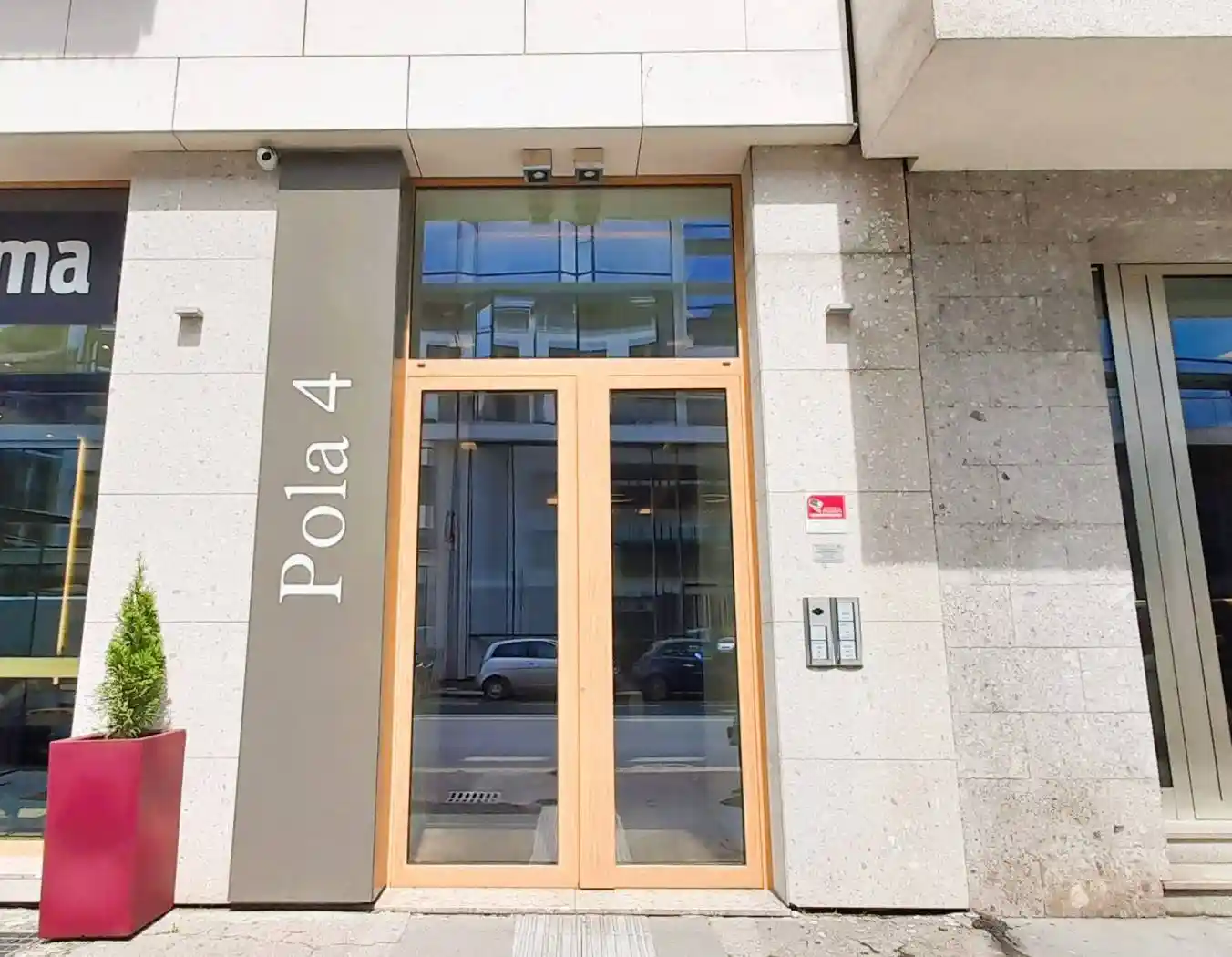 Trilocale via Pola 4, Isola, Milano - foto 2