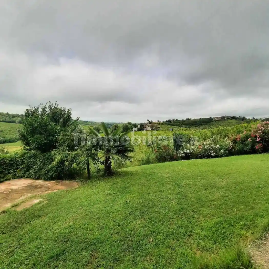 Villa in vendita a Ziano Piacentino