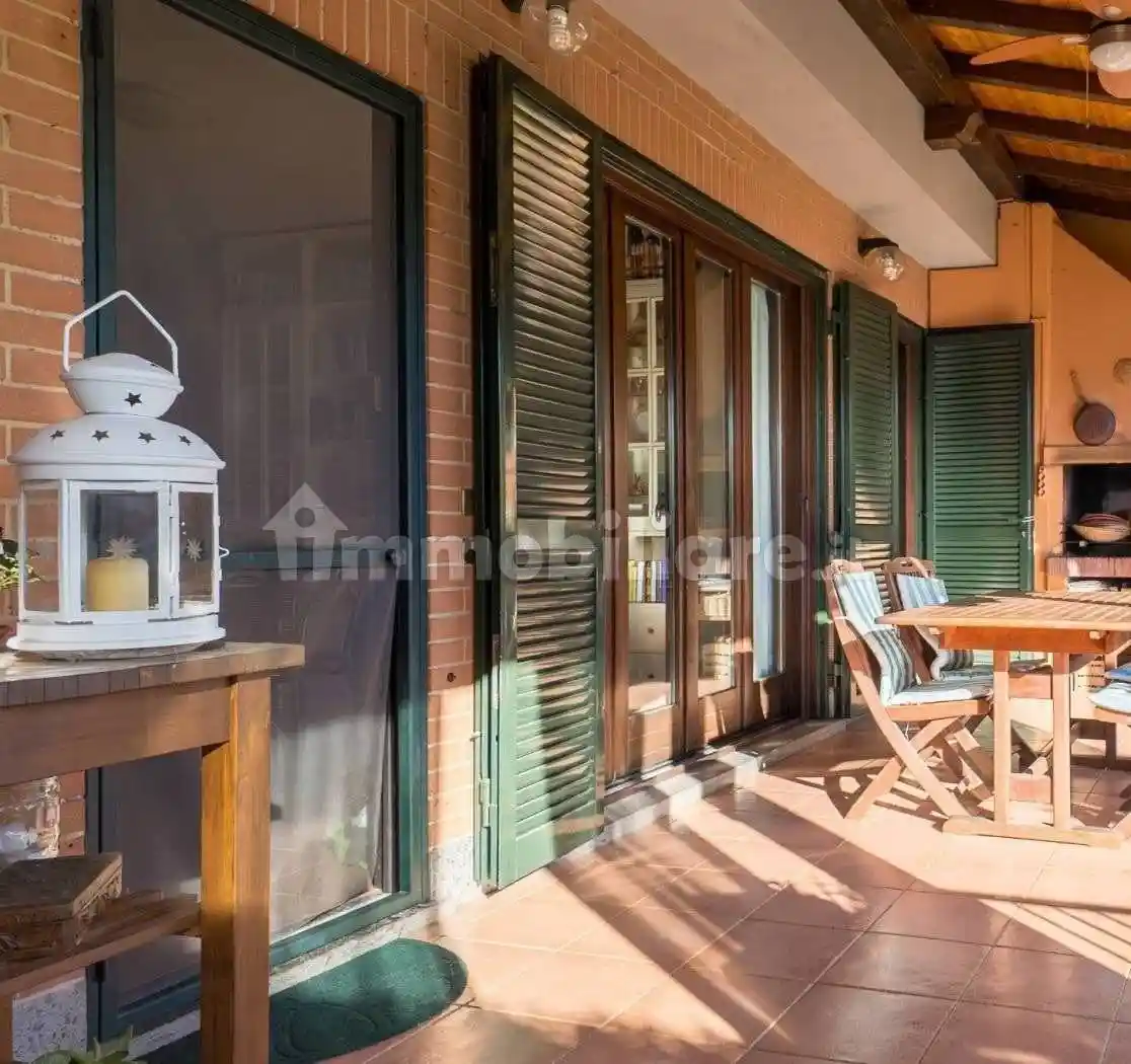 Villa bifamiliare via Italia Libera 2, Gaggino, Faloppio - foto 2