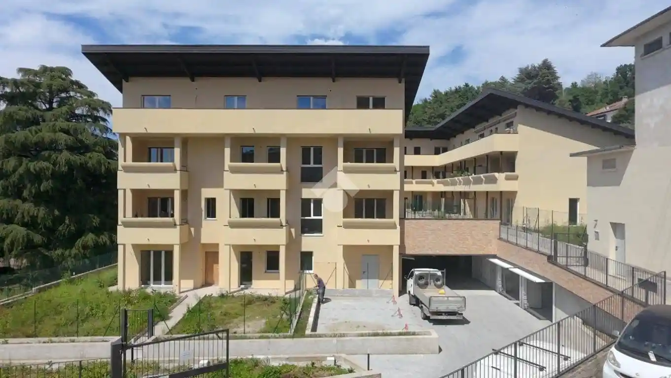 Appartamento in vendita a Oggiono