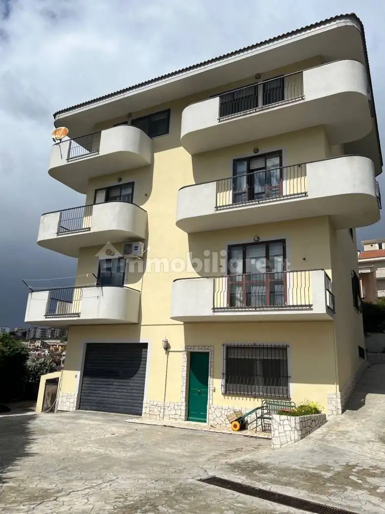 Villa in vendita a Catanzaro