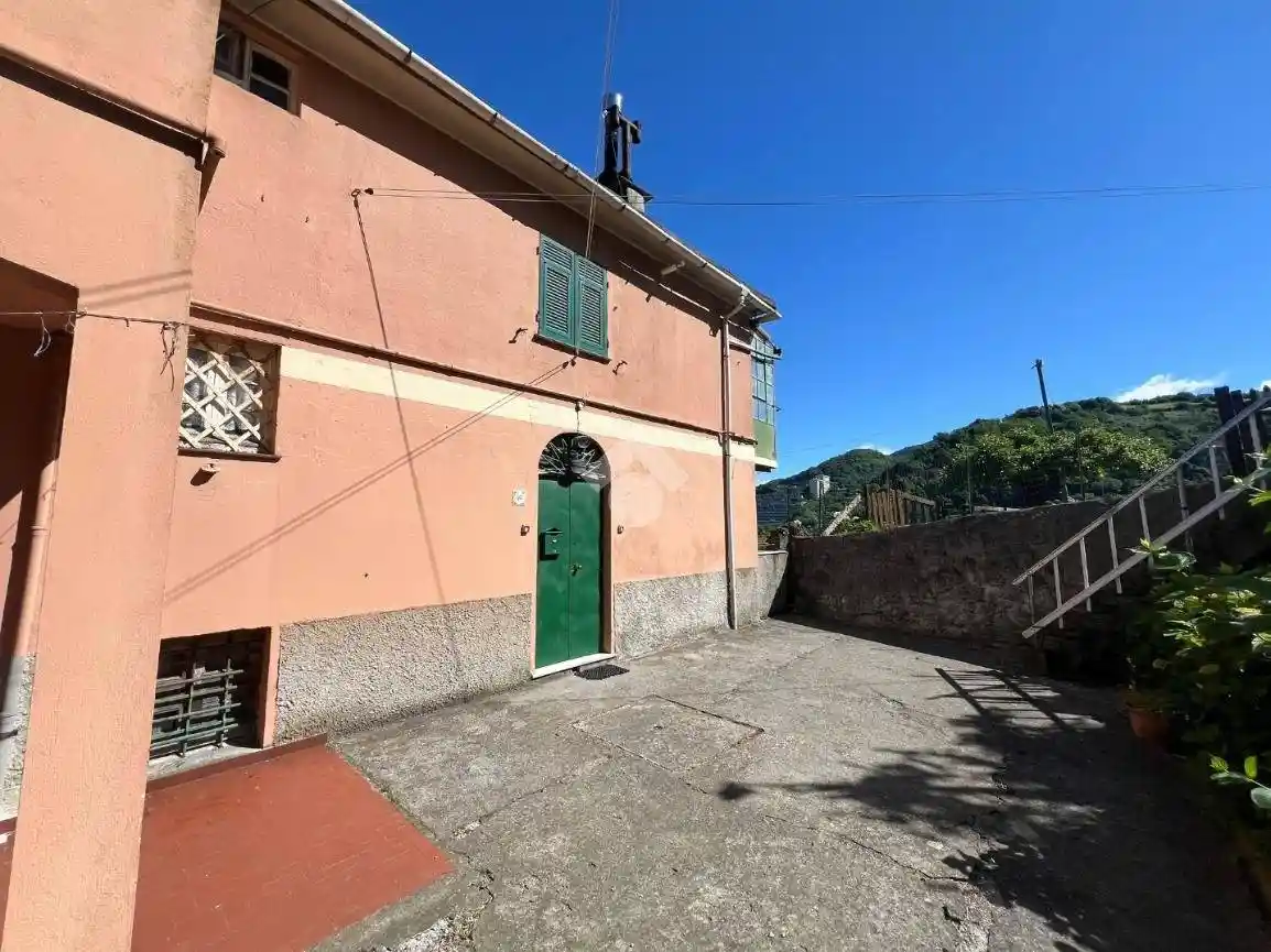 Appartamento in vendita a Genova