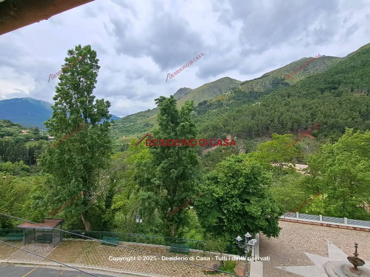 Casa indipendente in vendita a Isnello