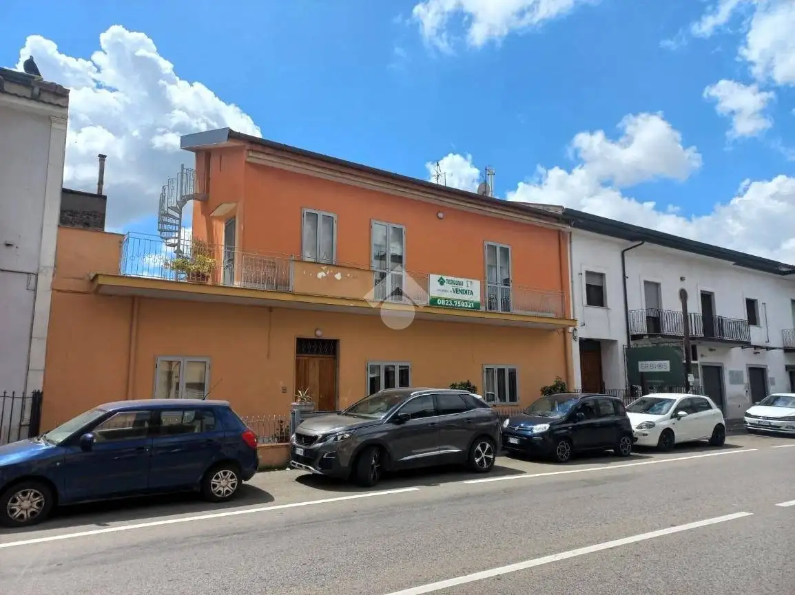 Casa indipendente in vendita a Santa Maria a Vico