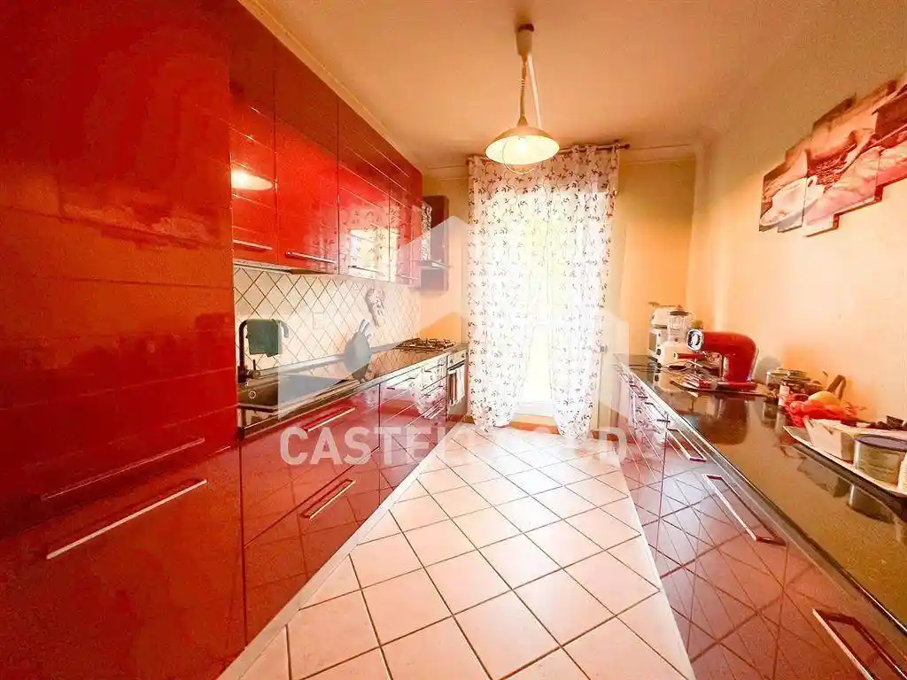 Appartamento in vendita a Desenzano del Garda