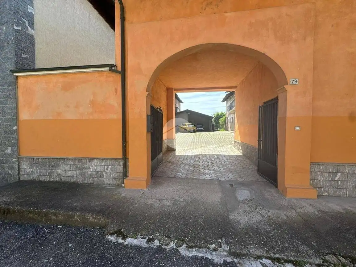 Terratetto plurifamiliare via XXV Aprile 29, Castelletto Cervo - foto 3