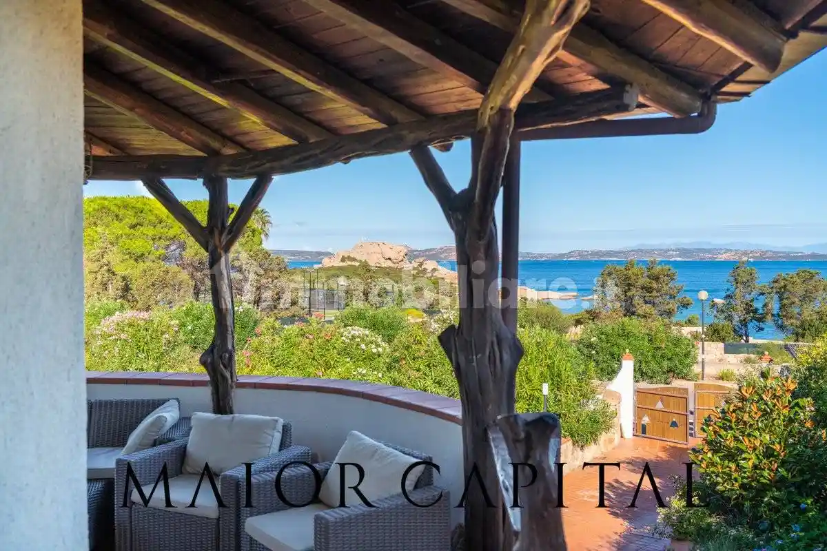 Villa in vendita a Arzachena