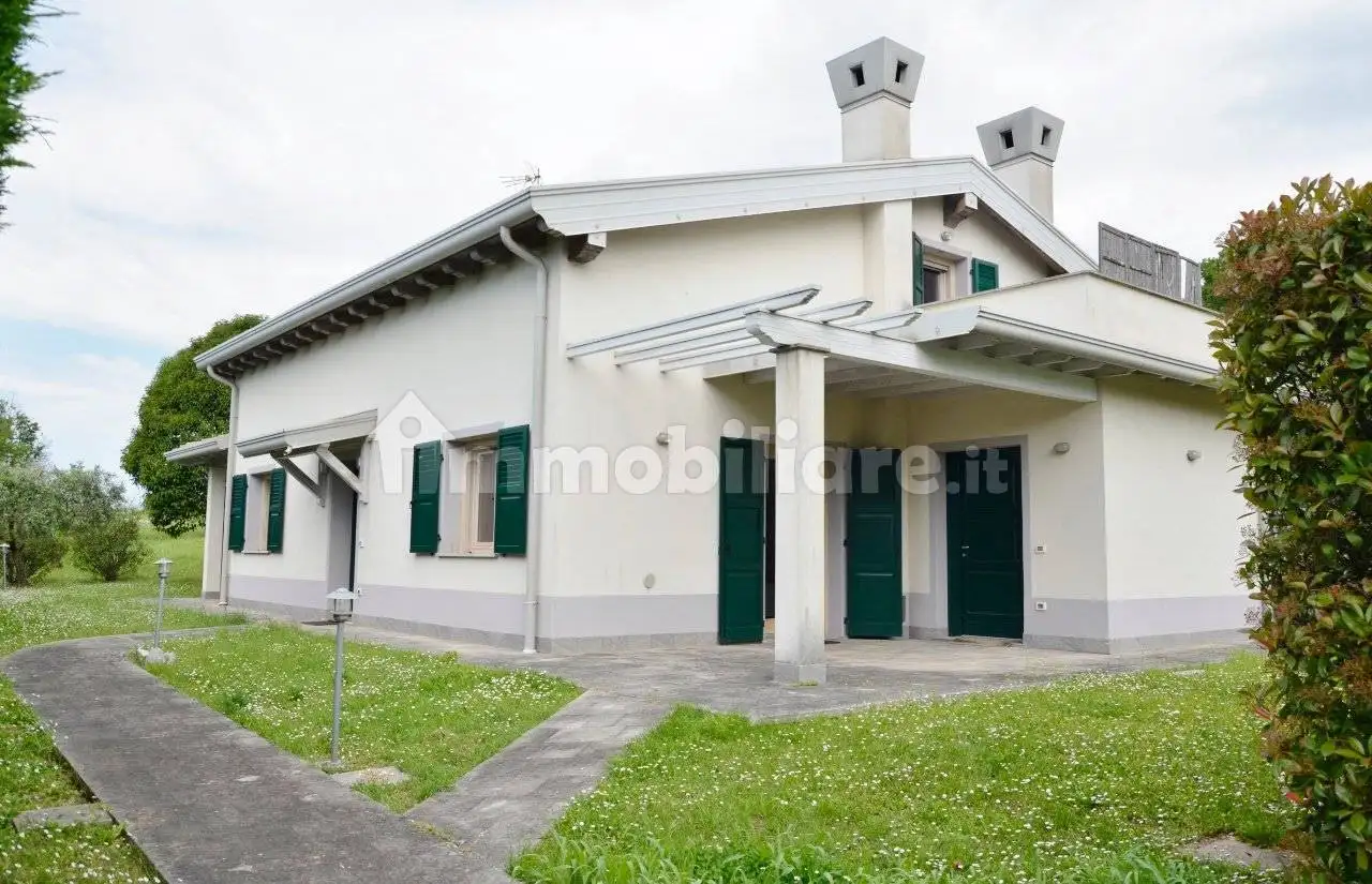 Villa in vendita a Doberdò del Lago