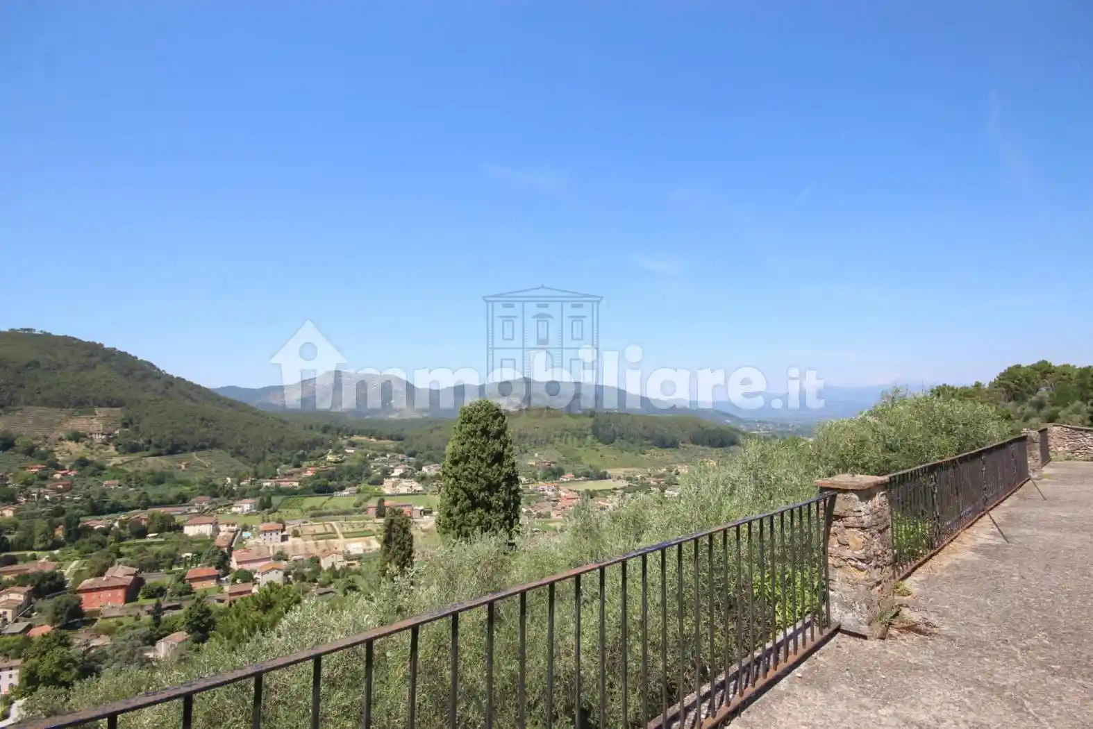 Villa in vendita a Lucca