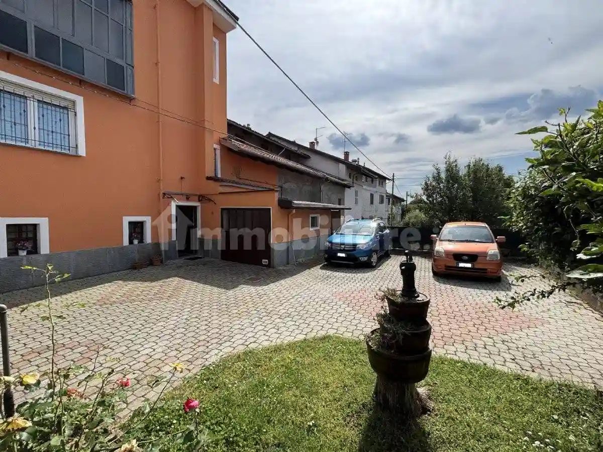 Villetta a schiera - foto 2