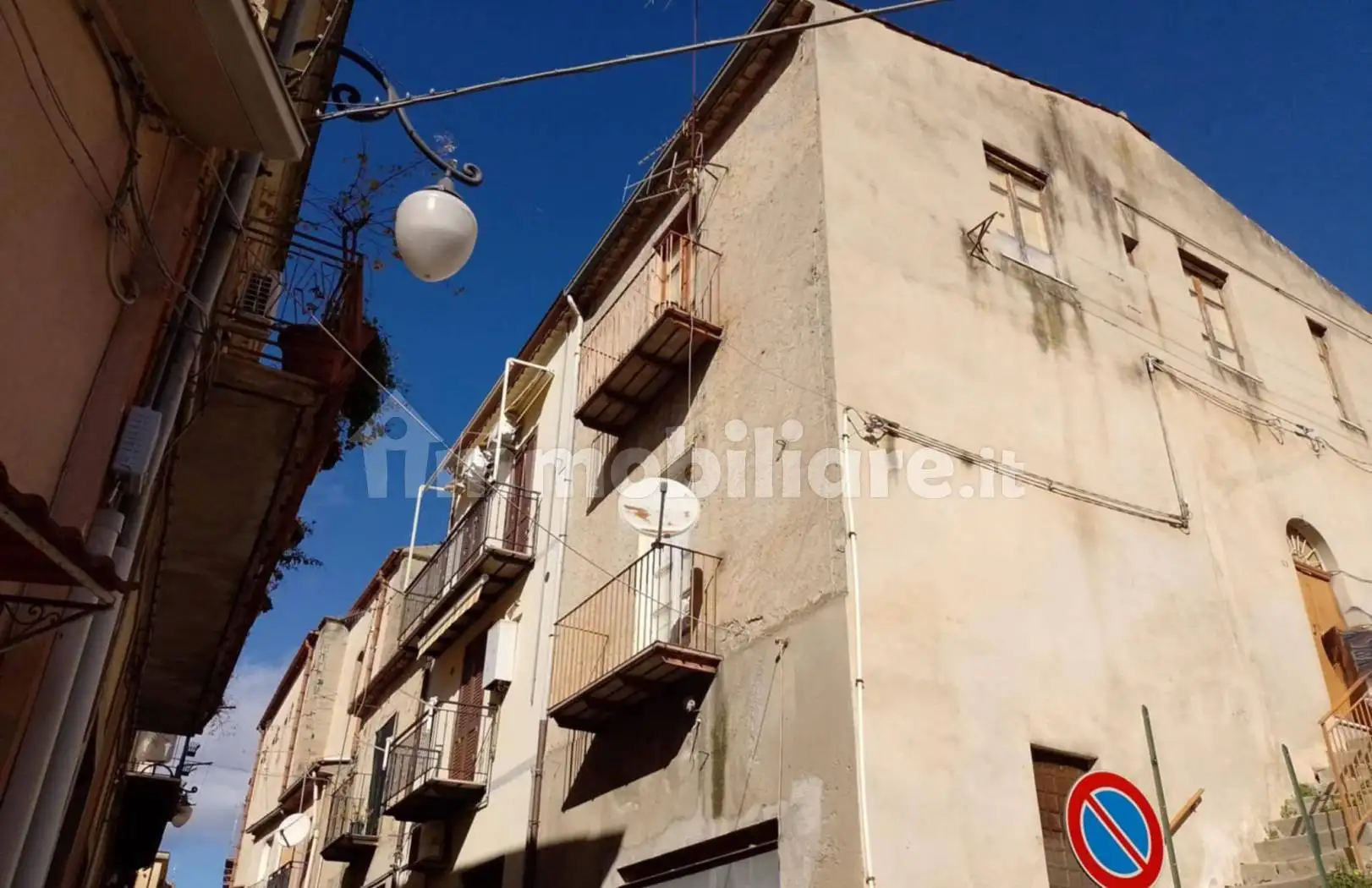 Appartamento in vendita a Sant'Angelo di Brolo