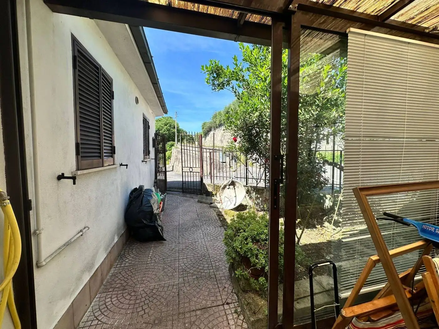 Casa indipendente in vendita a Castelliri