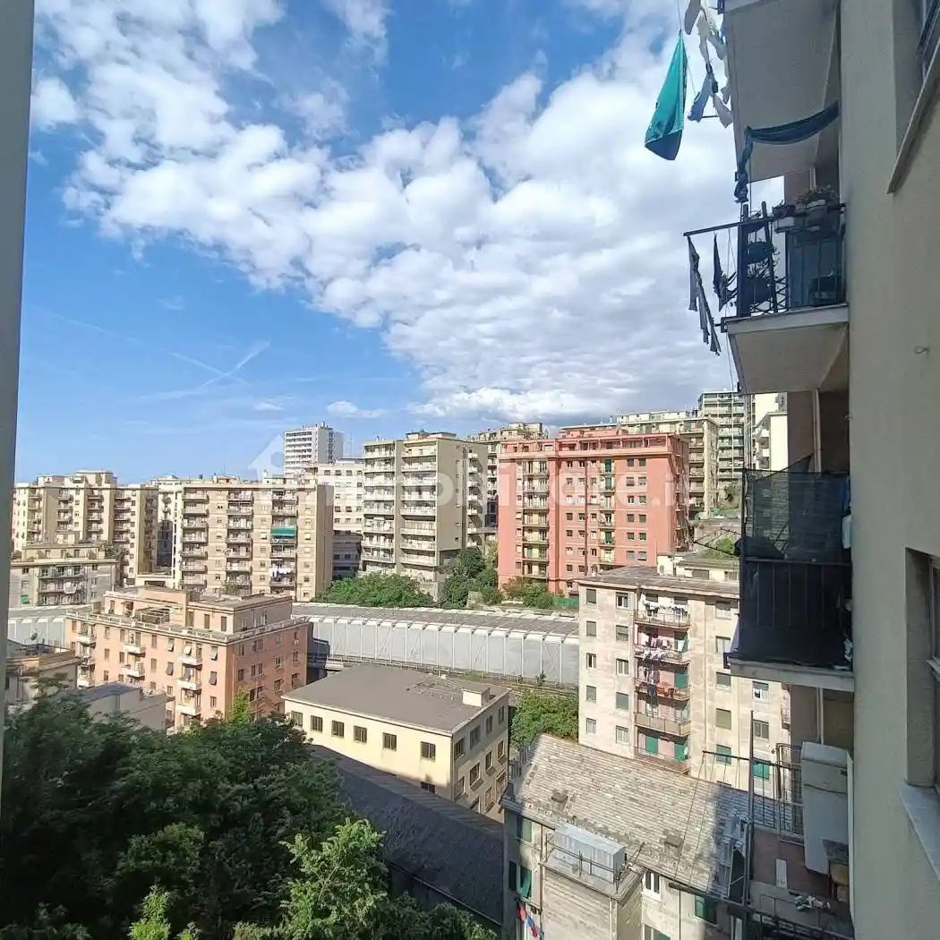 Appartamento in vendita a Genova