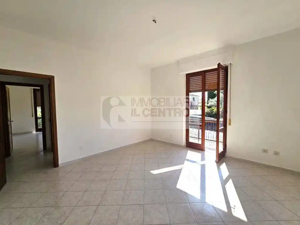 Appartamento in vendita a Sarzana