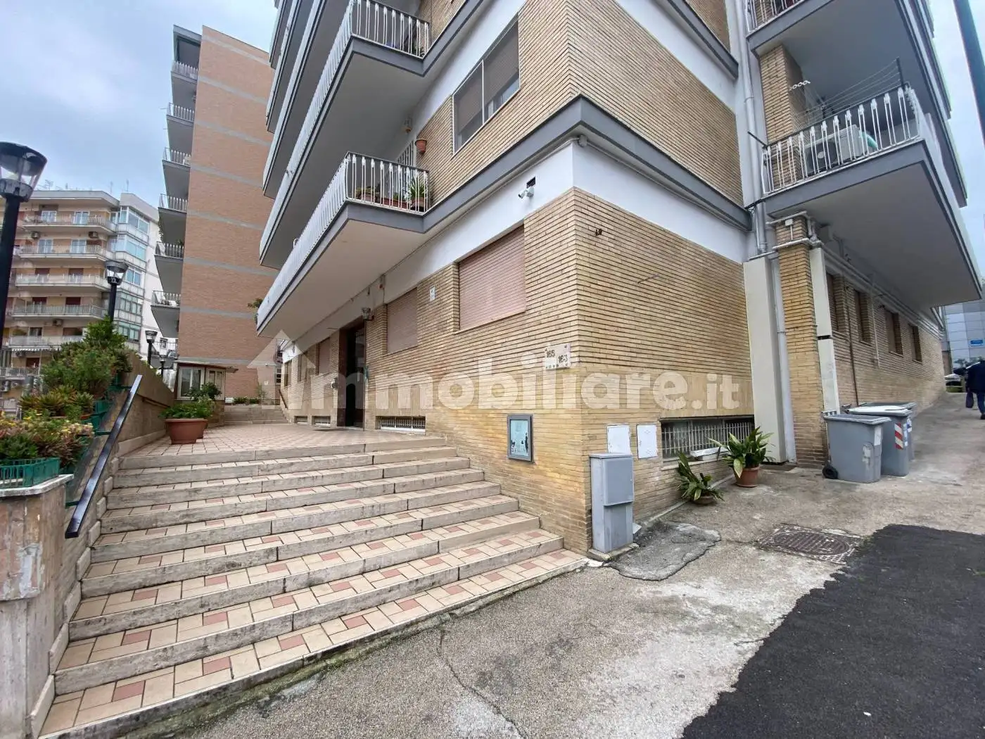 Appartamento in vendita a Napoli