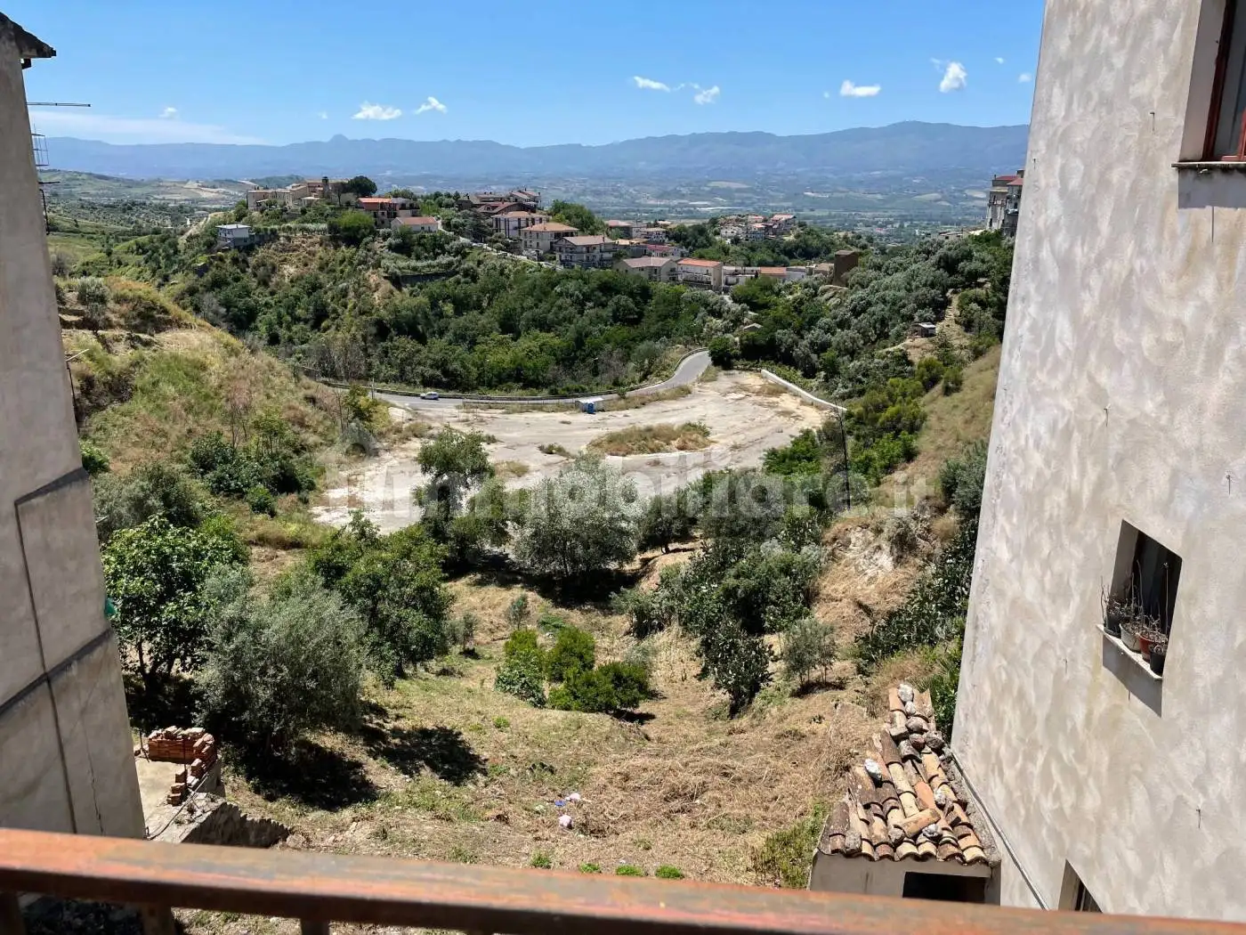 Casa indipendente in vendita a Bisignano